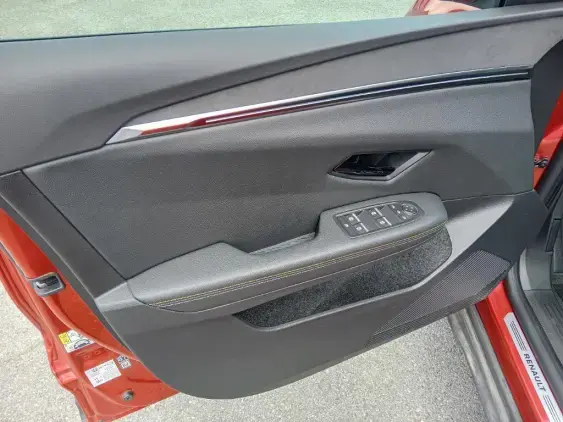 RENAULT SCENIC V ELECTRIQUE - voiture d'occasion - Photo 19