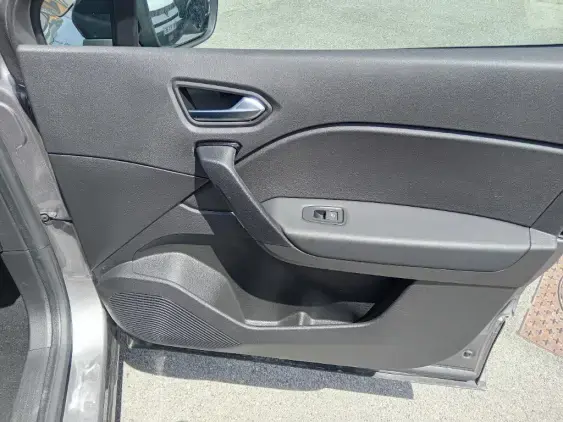 RENAULT CAPTUR II - voiture d'occasion - Photo 20