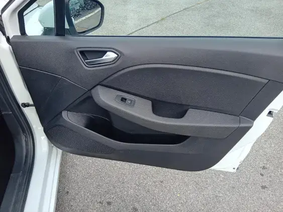 RENAULT CLIO REVERSIBLE V - voiture d'occasion - Photo 20