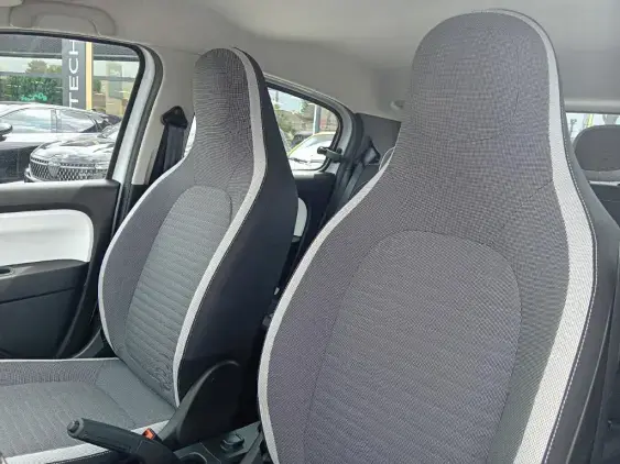 RENAULT TWINGO III - voiture d'occasion - Photo 21