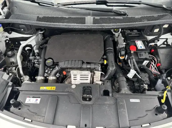PEUGEOT 5008 II - voiture d'occasion - Photo 21