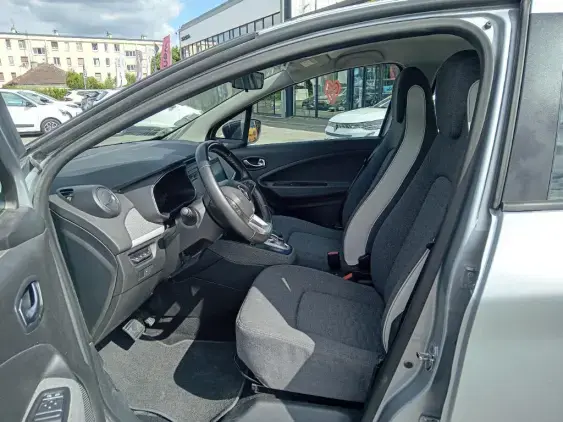 RENAULT ZOE - voiture d'occasion - Photo 18
