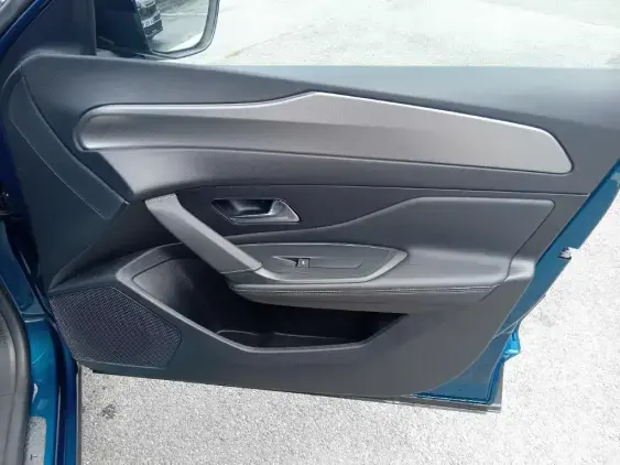 PEUGEOT 408 - voiture d'occasion - Photo 20