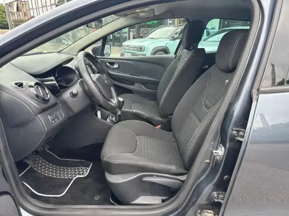 RENAULT CLIO IV - voiture d'occasion - Photo 18