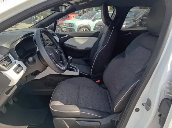 RENAULT CLIO V - voiture d'occasion - Photo 18