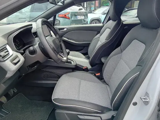 RENAULT CLIO V - voiture d'occasion - Photo 18