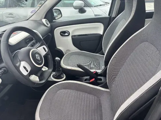 RENAULT TWINGO III - voiture d'occasion - Photo 18