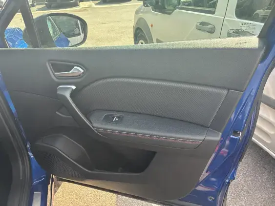 RENAULT CAPTUR II - voiture d'occasion - Photo 20