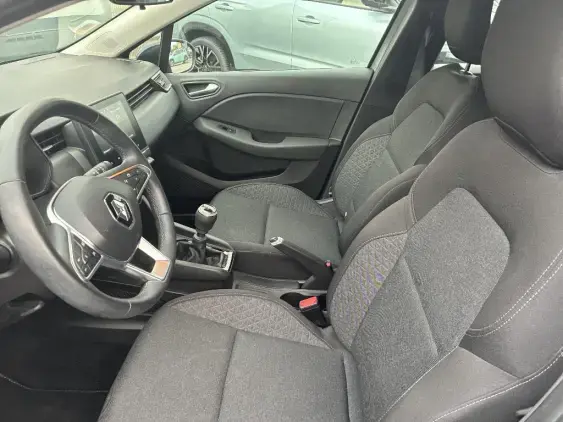 RENAULT CLIO V - voiture d'occasion - Photo 18
