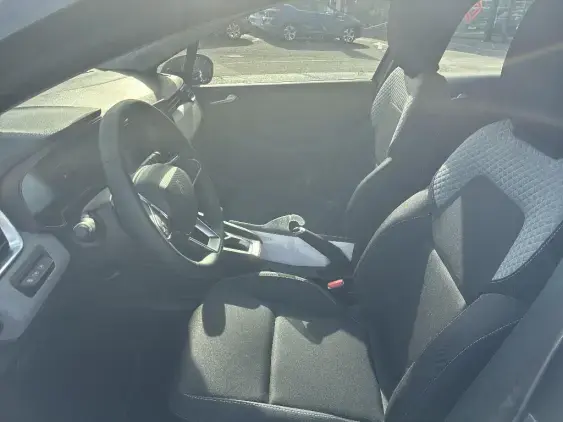 RENAULT CLIO V - voiture d'occasion - Photo 18