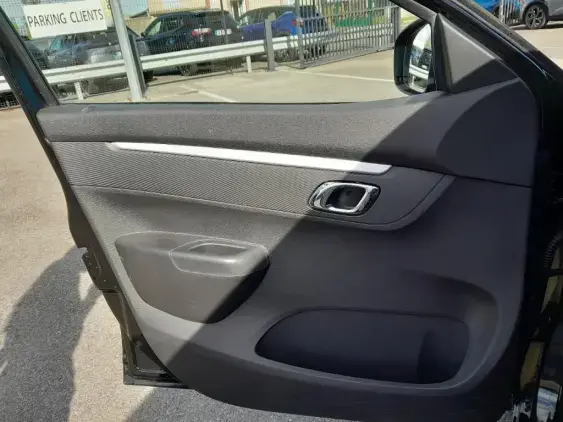 DACIA SPRING - voiture d'occasion - Photo 19