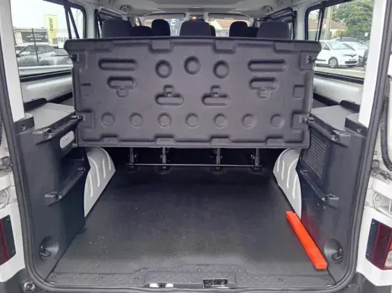 RENAULT TRAFIC III - voiture d'occasion - Photo 16