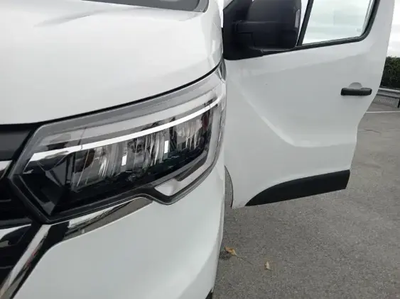 RENAULT TRAFIC III - voiture d'occasion - Photo 21