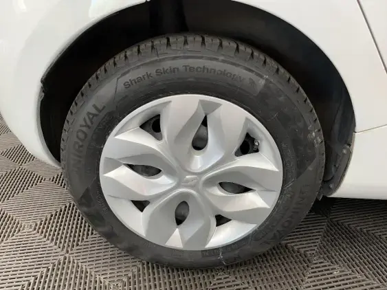 RENAULT ZOE - voiture d'occasion - Photo 25