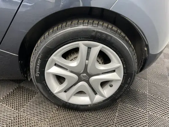 RENAULT ZOE - voiture d'occasion - Photo 24