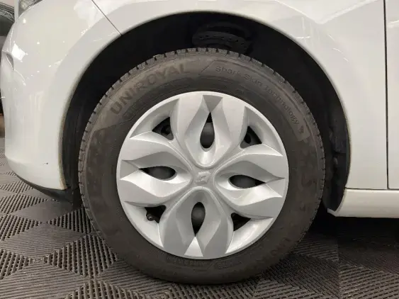 RENAULT ZOE - voiture d'occasion - Photo 23