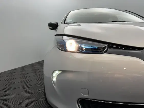 RENAULT ZOE - voiture d'occasion - Photo 22