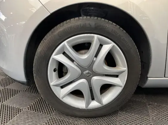 RENAULT ZOE - voiture d'occasion - Photo 23