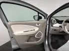 RENAULT ZOE - Photo 19
