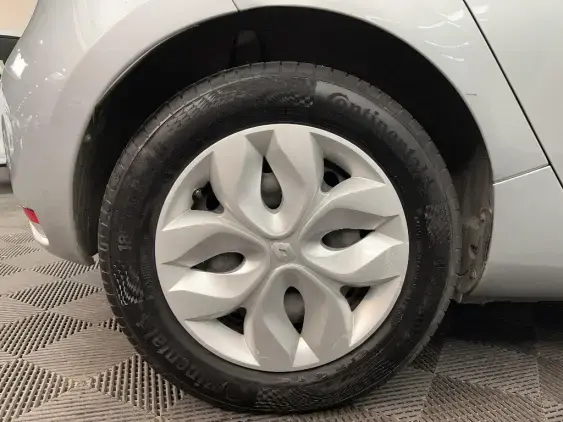 RENAULT ZOE - voiture d'occasion - Photo 25