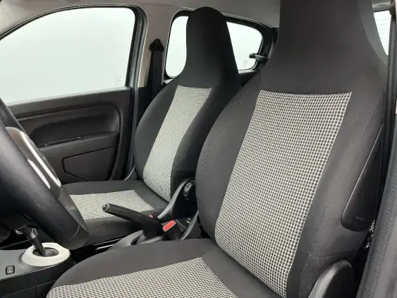 RENAULT TWINGO ELECTRIQUE III - voiture d'occasion - Photo 18