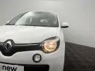 RENAULT TWINGO III - Photo 22