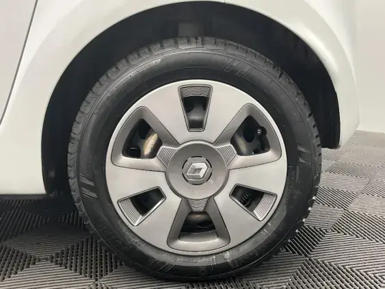 RENAULT TWINGO III - voiture d'occasion - Photo 24