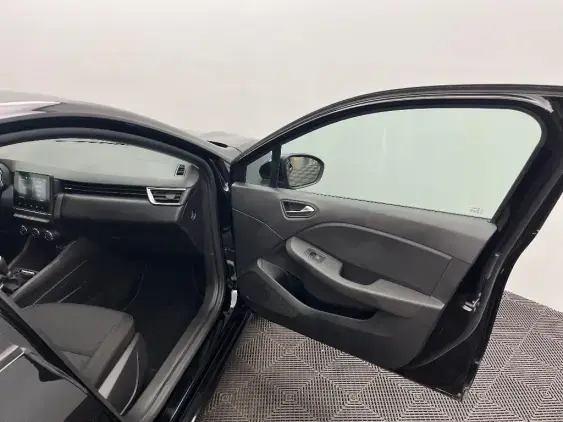 RENAULT CLIO V - voiture d'occasion - Photo 20