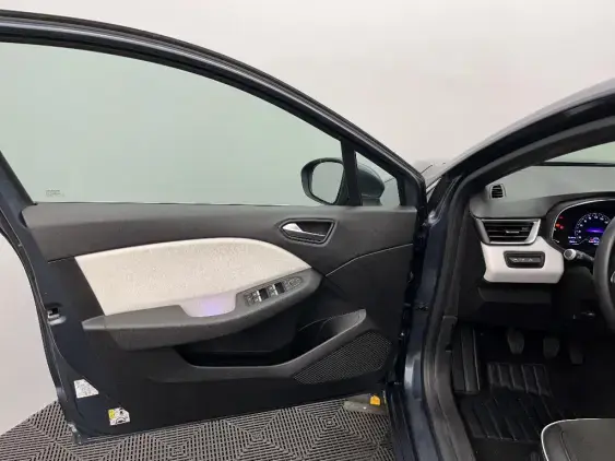 RENAULT CLIO V - voiture d'occasion - Photo 19