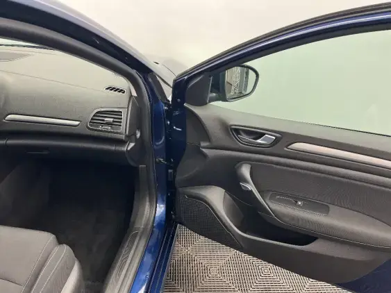 RENAULT MEGANE IV - voiture d'occasion - Photo 20