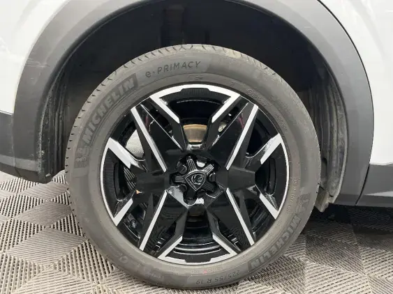 PEUGEOT 3008 III - voiture d'occasion - Photo 25