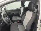 TOYOTA YARIS III - Photo 18