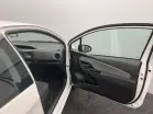 TOYOTA YARIS III - Photo 20