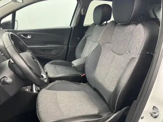 RENAULT CAPTUR - voiture d'occasion - Photo 18