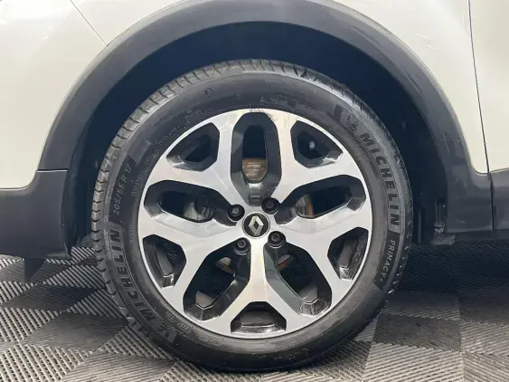 RENAULT CAPTUR - voiture d'occasion - Photo 23