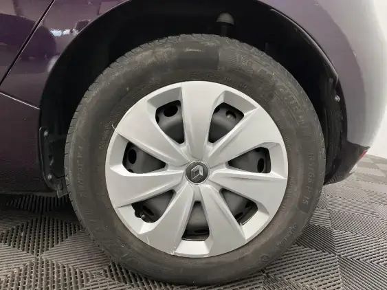 RENAULT ZOE - voiture d'occasion - Photo 24