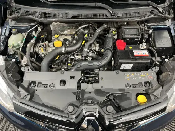 RENAULT CAPTUR - voiture d'occasion - Photo 21