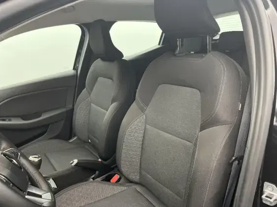 RENAULT CLIO V - voiture d'occasion - Photo 18