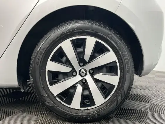 RENAULT CLIO V - voiture d'occasion - Photo 24