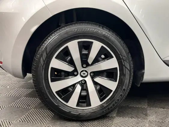 RENAULT CLIO V - voiture d'occasion - Photo 25