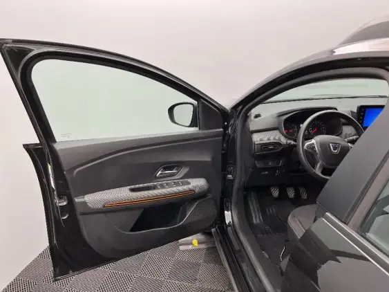 DACIA SANDERO III - voiture d'occasion - Photo 19