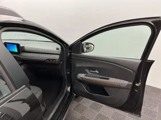 DACIA SANDERO III - voiture d'occasion - Photo 20