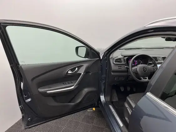 RENAULT KADJAR - voiture d'occasion - Photo 19
