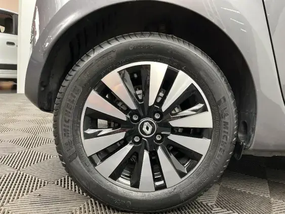 RENAULT TWINGO ELECTRIQUE III - voiture d'occasion - Photo 25