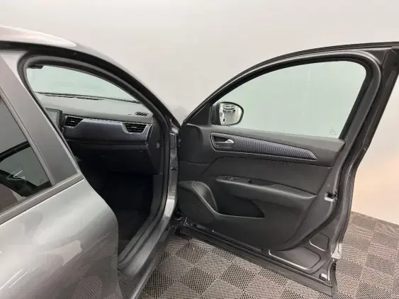 RENAULT ARKANA - voiture d'occasion - Photo 20