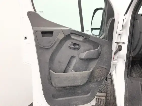 RENAULT MASTER FG III - voiture d'occasion - Photo 19