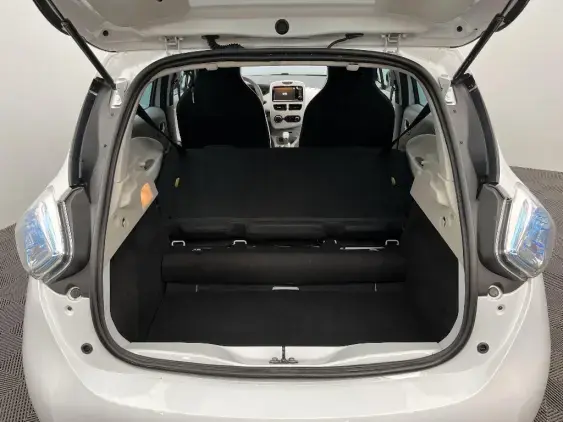 RENAULT ZOE - voiture d'occasion - Photo 16