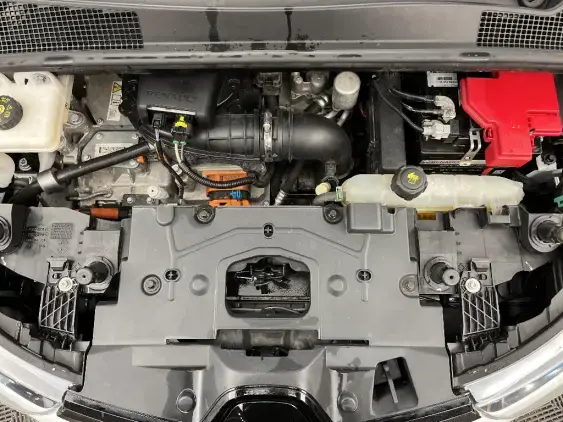 RENAULT ZOE - voiture d'occasion - Photo 21