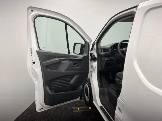 RENAULT TRAFIC FG III - voiture d'occasion - Photo 19