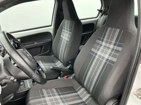 VOLKSWAGEN UP - voiture d'occasion - Photo 18